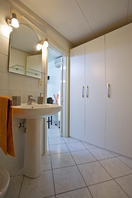 A Casa Di Claudio Villa Катания Стая снимка
